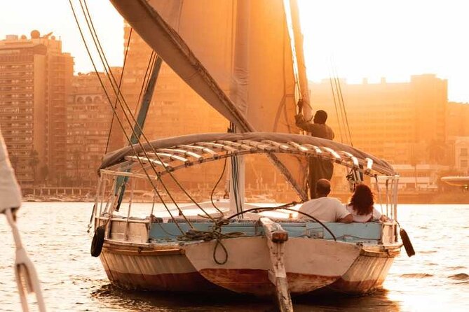 Felucca Ride on The Nile River and 4 Stars Dinner Cruise - Dinner, belly dancing, and tannoura