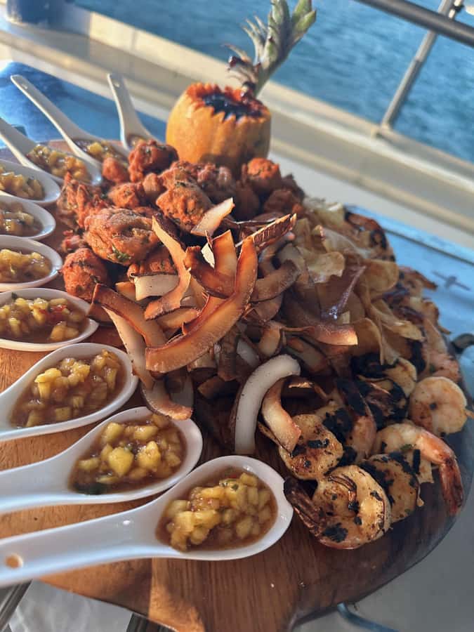 Fiji: Captain Cook Cruises Sunset Dinner Cruise - The first hour is about light, water, and island views