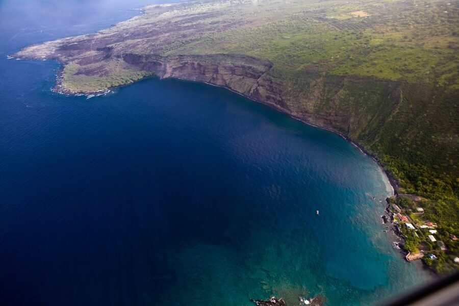 From Hawaii: Historical Dinner Cruise Tour to Kealakekua Bay - Should you book the Kealakekua Bay dinner cruise?