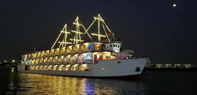 From HCM: Private Saigon City Tour Half-Day & Dinner Cruise - Reunification Palace and Vietnam’s modern story