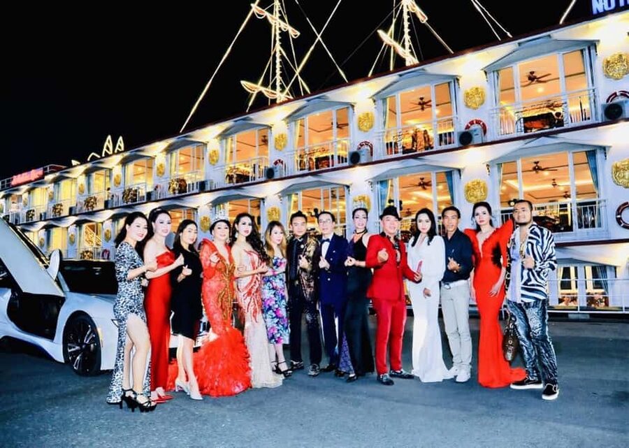 From Ho Chi Minh: Private Dinner Cruise on Saigon River Tour - Practical tips for a smoother night