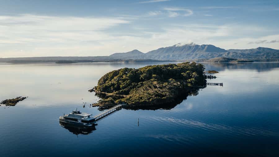 From Strahan: Evening Dinner Cruise on the Gordon River - Hells Gates and the mouth of the harbour