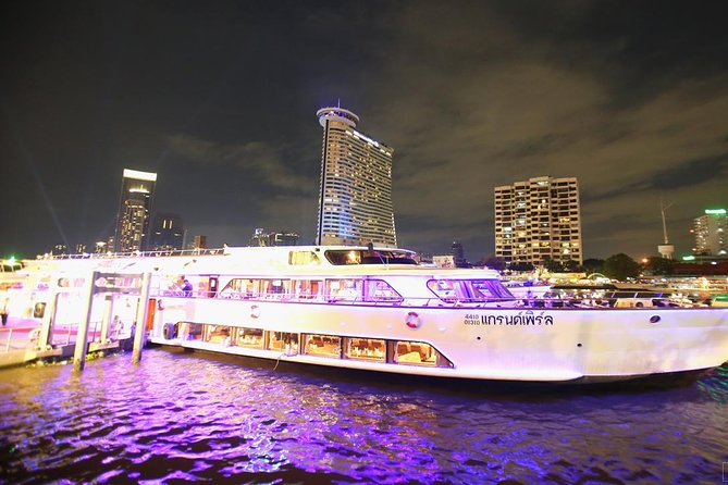 Grand Pearl Dinner Cruise along Chao Phraya River with Pickup - The main drawbacks to consider