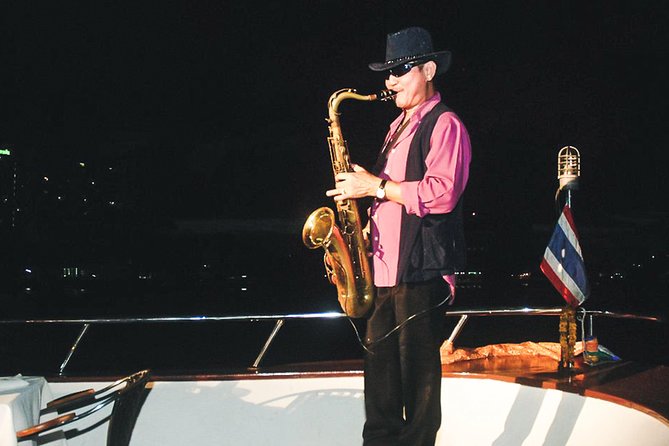 Grand Pearl Dinner Cruise: Dining & Live Performances - 8:00pm buffet: Thai dishes, international choices, and seafood