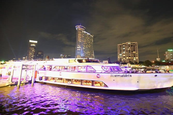 Grand Pearl Luxury Dinner Cruise in Bangkok Admission Ticket (SHA Plus) - What the Grand Pearl cruise is really offering