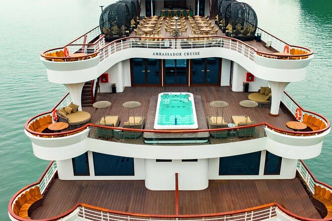 Halong Bay Luxury Dinner Cruise - Ambassador - Who will enjoy this evening most?