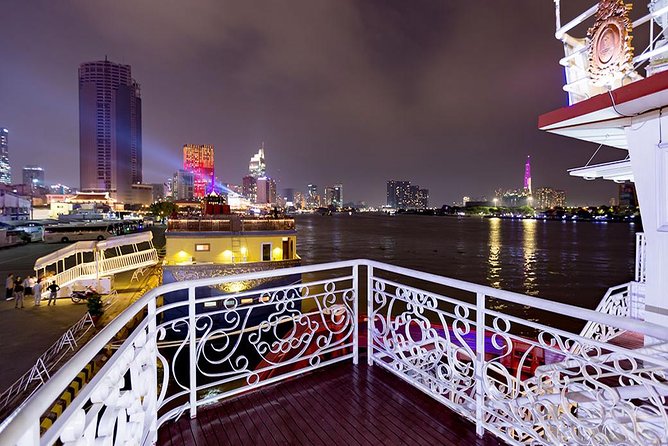 Ho Chi Minh City: Saigon River Dinner Cruise with Live Music - Vietnamese dinner with a changing menu format