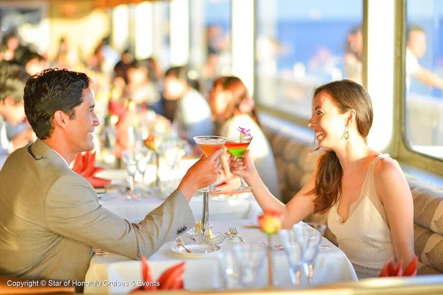 Honolulu: Nova Five Star Sunset Dinner Cruise with Live Jazz - Why this cruise works for a special evening