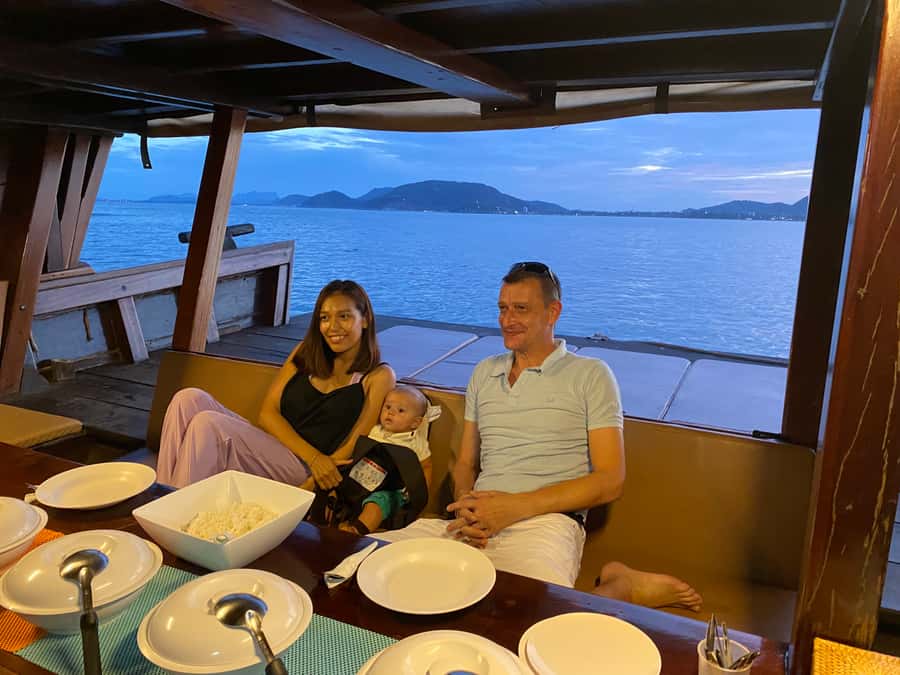 Hua Hin: Siamtara Sunset Sailing Dinner Cruise with Pickup - Timing, days, and practical limits