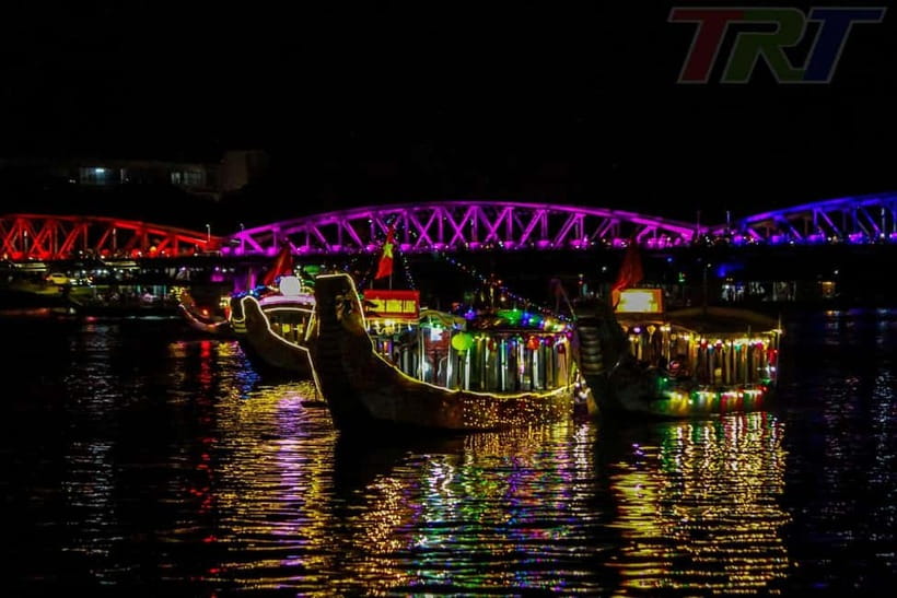 Hue: Perfume River Dinner Cruise with Traditional Show - How Much Cruising Will You Actually Do?