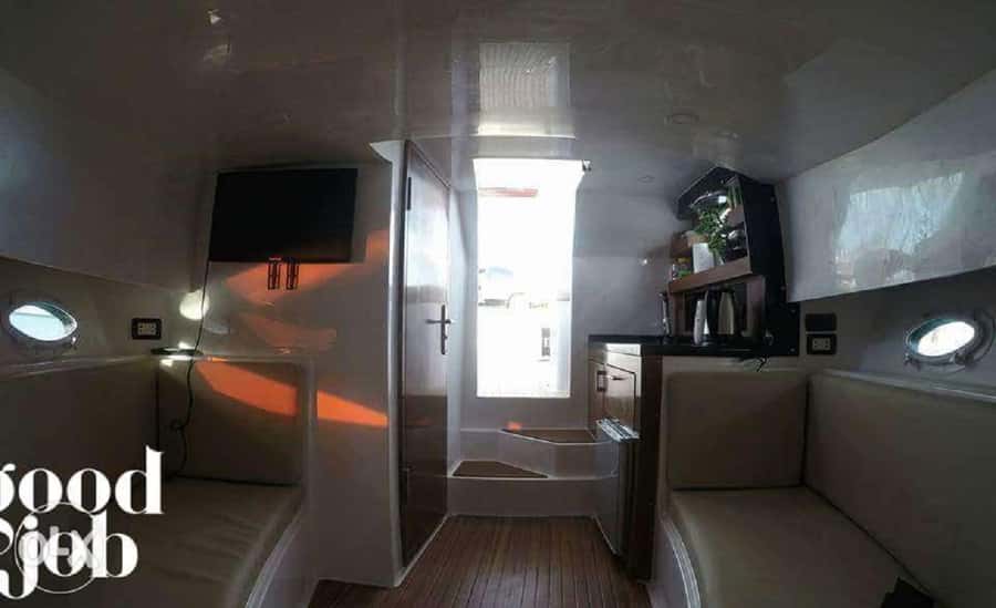 Hurghada: Private Dinner and Sunset Yacht Cruise - Boarding a private yacht for two hours