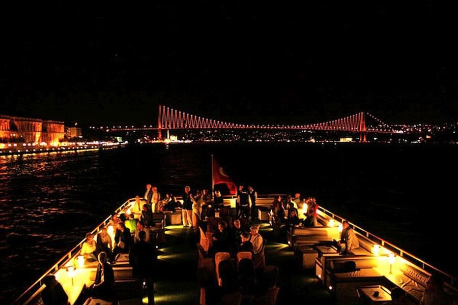 Istanbul Bosphorus Dinner Cruise &Entertainment hotel pickup - Romany and Anatolian music and dance