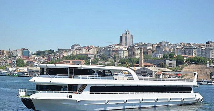 Istanbul Bosphorus Dinner Cruise &Entertainment hotel pickup - Boarding the yacht and finding your place