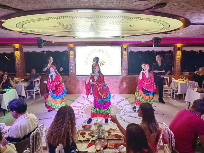 Istanbul: Bosphorus Dinner Cruise & Show with Private Table - Who will enjoy this cruise most?
