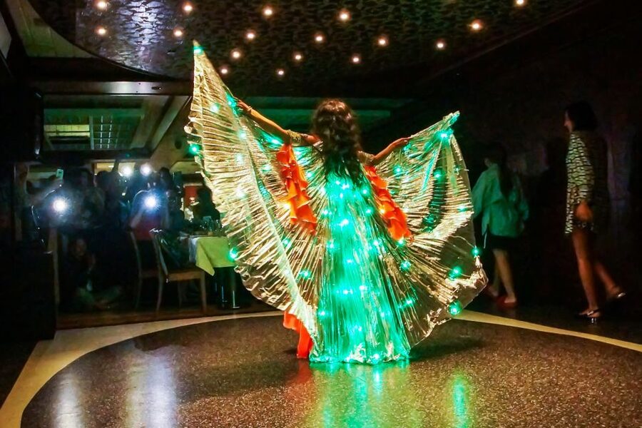 Istanbul: Bosphorus Dinner Cruise w/ Drinks & Entertainment - Dinner, drinks, and the value of the $35 price