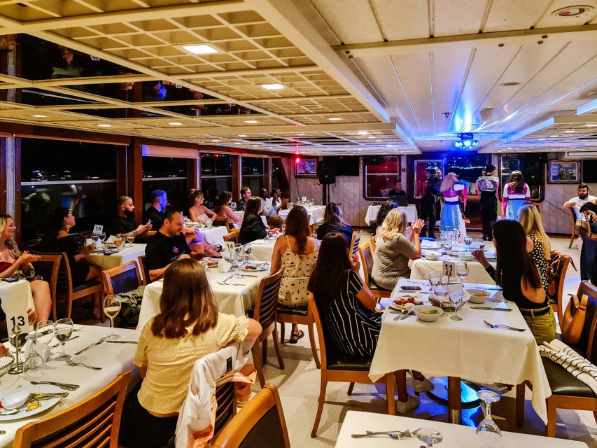 Istanbul: Bosphorus Dinner Cruise w/ Drinks & Entertainment - Beylerbeyi Palace, mansions, and Maiden’s Tower