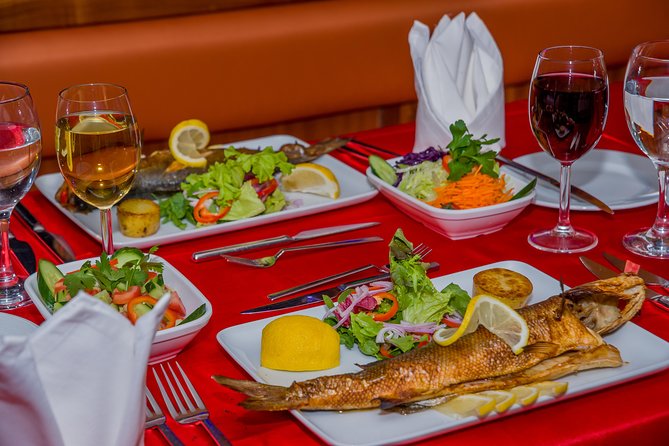 ISTANBUL: Dinner Cruise On The Bosphorus with Turkish night show - Asian-side palaces and fortresses
