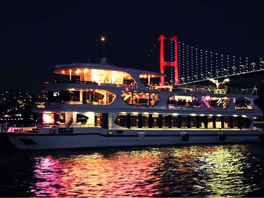 Istanbul: Dinner Cruise with Hotel Pickup & Optional Drinks - Why an evening on the Bosphorus works so well