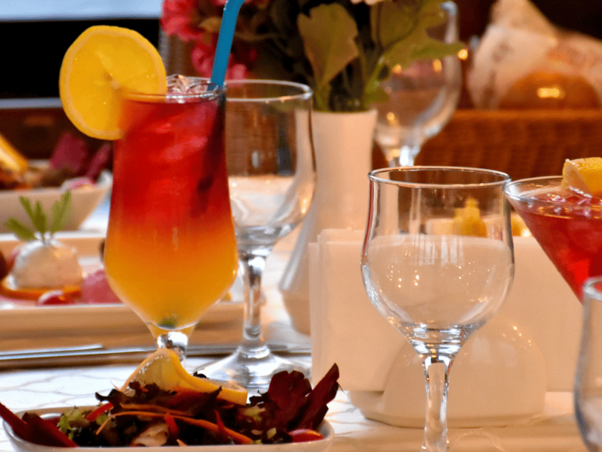 Istanbul: Dinner Cruise with Hotel Pickup & Optional Drinks - Ortaköy Mosque and the Bosphorus Bridge