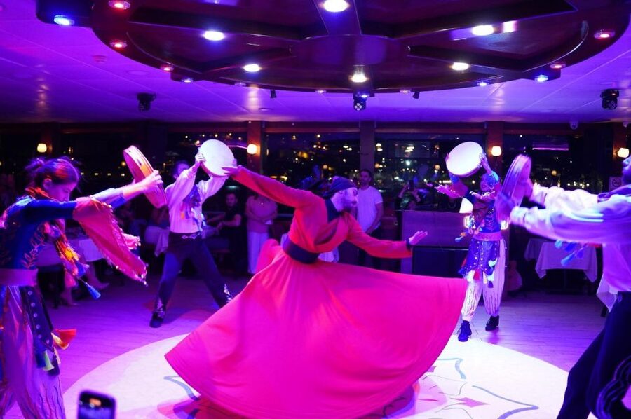 Istanbul: Pasha Istanbul Dinner Cruise - What the Pasha Istanbul evening includes