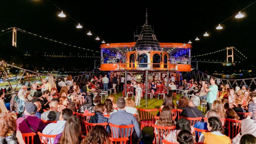 Istanbul: Turkish Night on the Bosphorus Dinner Cruise - What kind of Istanbul night is this?