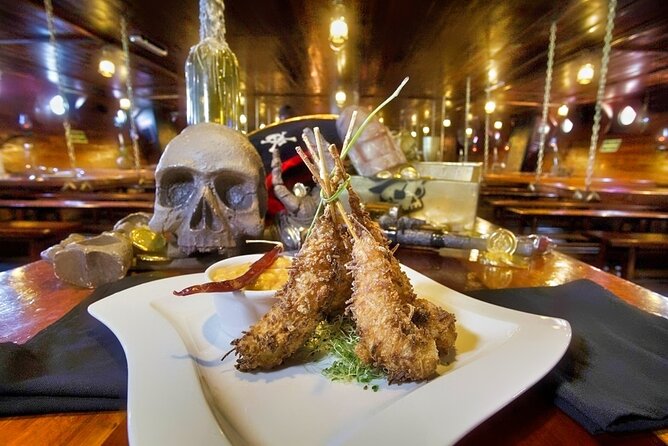 Jolly Roger Pirate Show and Dinner Cruise with Open Bar - The main pirate show, acrobatics, and staged battles