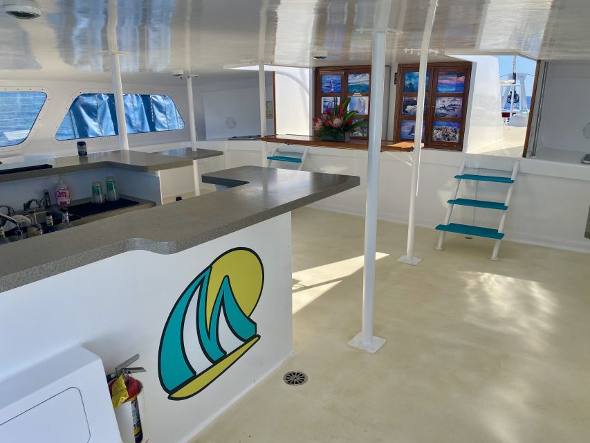 Kaanapali: Sunset Dinner Catamaran Cruise With Drinks - Booking flexibility and practical details
