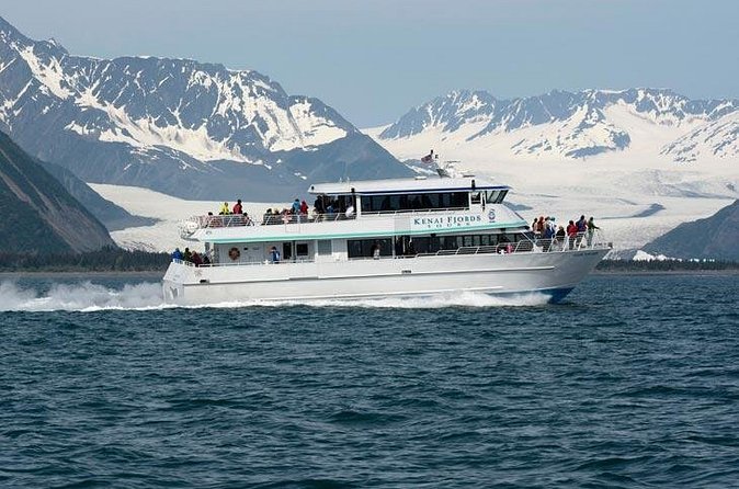 Kenai Fjords National Park Glacier Dinner Cruise from Seward - Dinner with a view of the ice