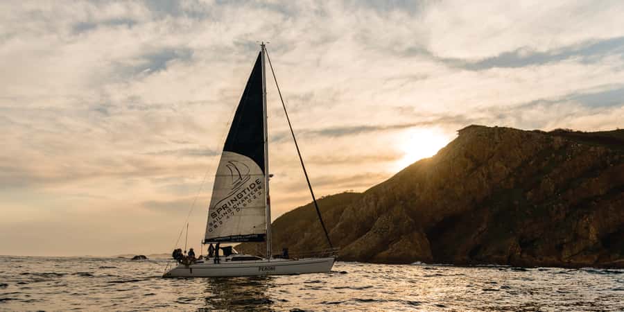 Knysna Sunset Sailing Cruise with Light Dinner and Wine - Practical details that improve the evening