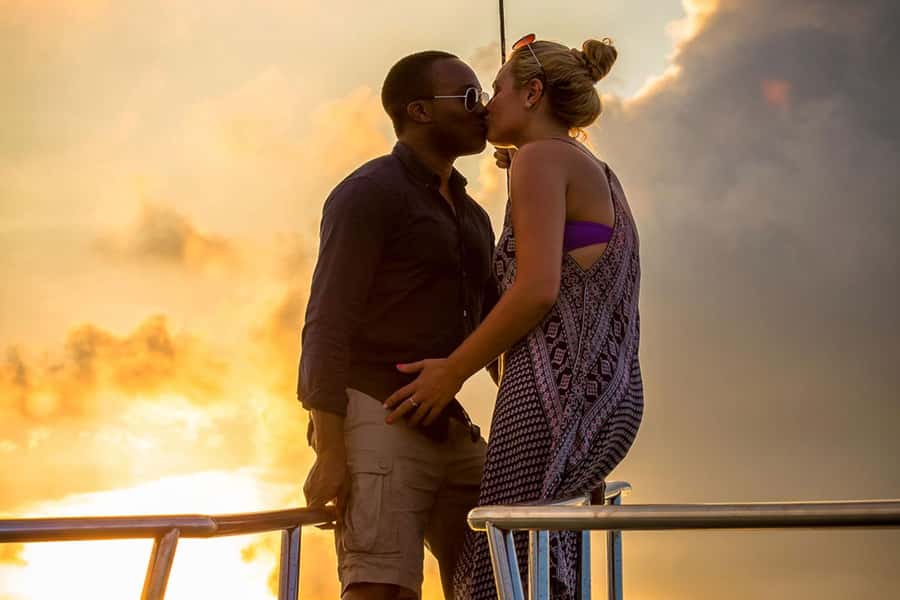 Koh Samui: Red Baron Romantic Sunset Dinner Cruise - Som Island and the limestone views