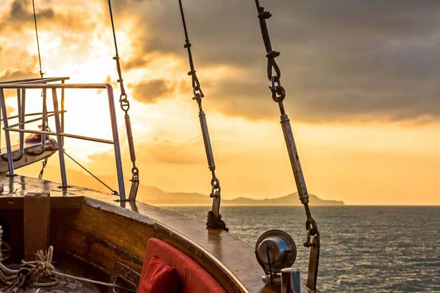 Koh Samui: Red Baron Romantic Sunset Dinner Cruise - Pickup from your hotel and the ride to Petcherat Marina