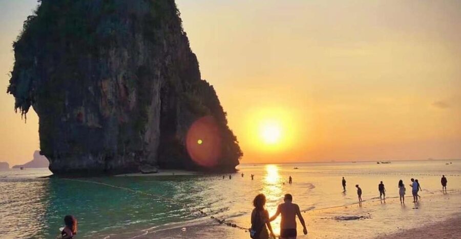 Krabi: Seven Islands Snorkel Cruise with Dinner - Phra Nang Beach and the limestone cliffs of Railay
