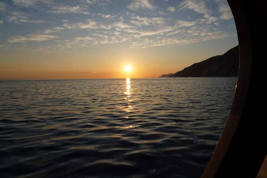 La Spezia. Sunset Aperitif and Dinner on the Boat - Palmaria Island brings the swim break