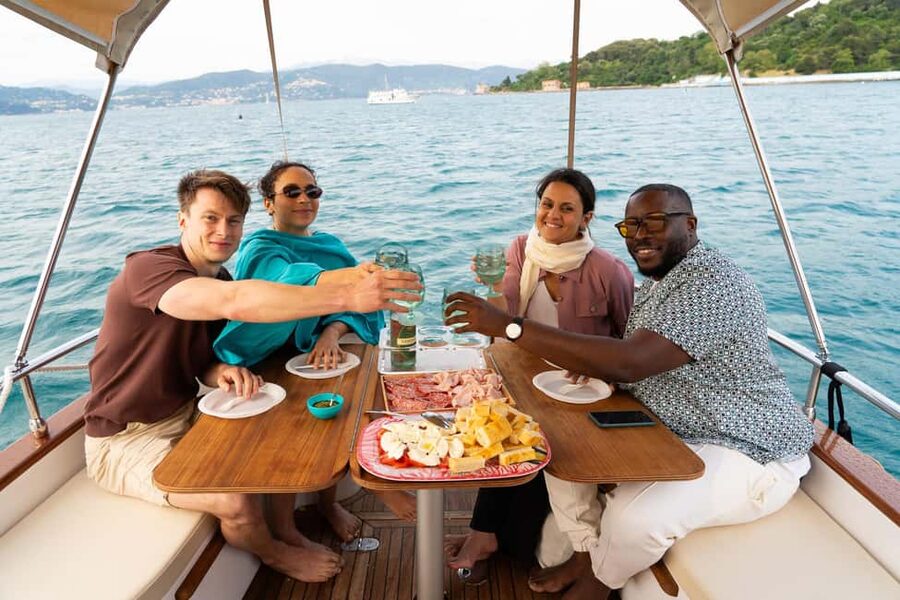 La Spezia. Sunset Aperitif and Dinner on the Boat - What $106 buys you