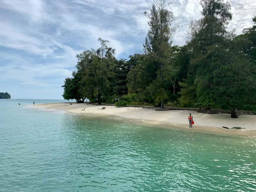 Langkawi: Sunset Dinner Cruise with Hotel Transfer - From hotel pickup to Langkawi’s jetty
