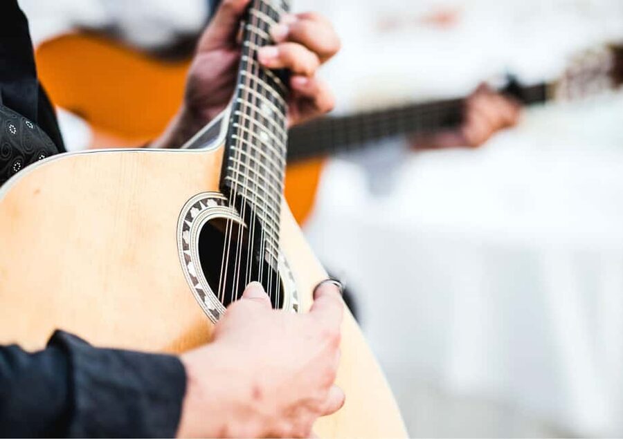 Lisbon: Tagus River Dinner Cruise with Fado Show - What the three-hour route shows you