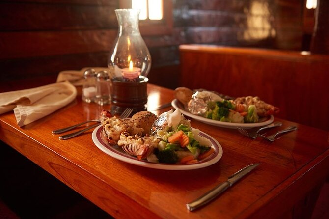 Live a Romantic Night Cruise Dinner at COLUMBUS (open bar included) - Who will enjoy the Columbus cruise most