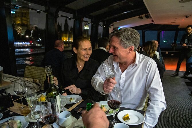 London Dinner Cruise on the Thames River - Dinner on a set menu