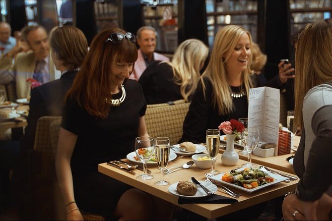 London Dinner Cruise on the Thames River - How much value do you get for $95.08?