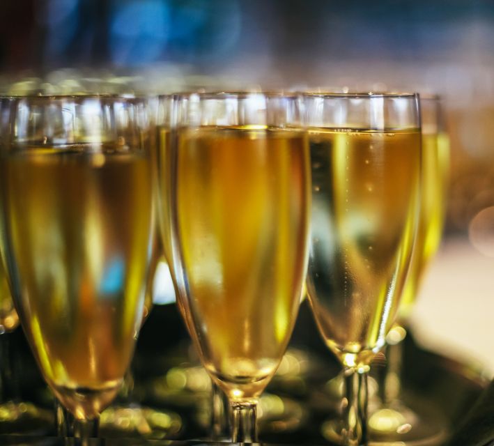 London: River Thames Dinner Cruise - Who Will Enjoy This Evening Most