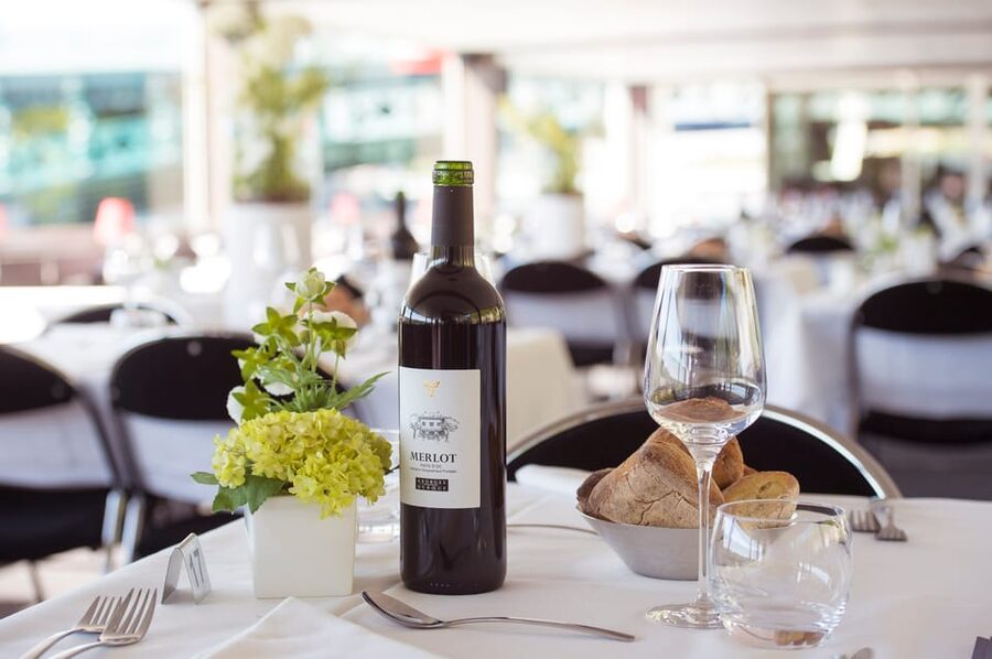 Lyon 2.5-Hour Dinner Cruise - What the Evening Schedule Feels Like
