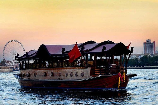 Manohra 5-Star Luxury Dinner Cruise with Pre-Canapés in Bangkok - The Chao Phraya views are the real prize