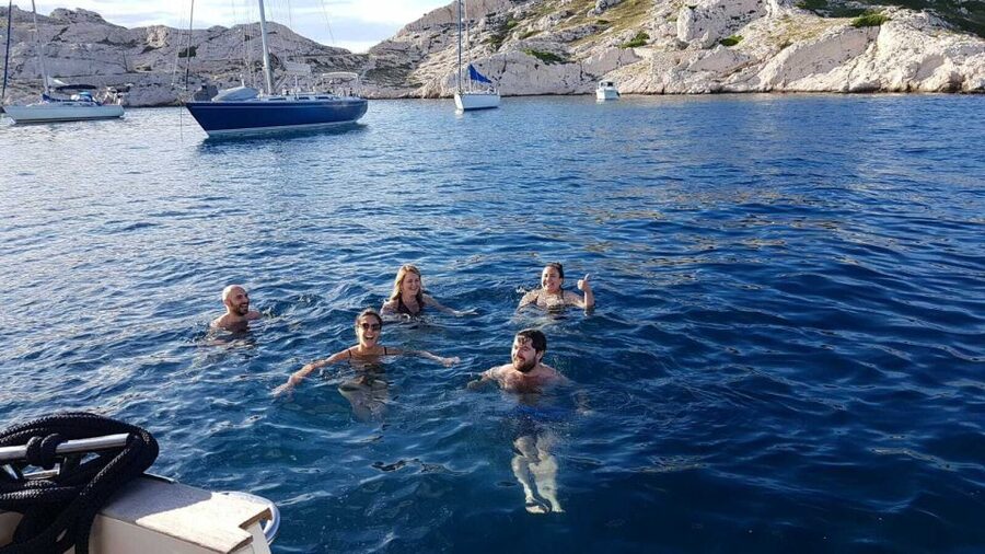 Marseille: Sunset Boat Cruise with Dinner and Drinks - Leaving Marseille’s Old Port around 7:00 PM