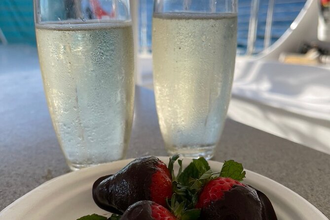 Maui Premium Sunset Dinner Cruise from Ka’anapali Beach - What the evening is really like