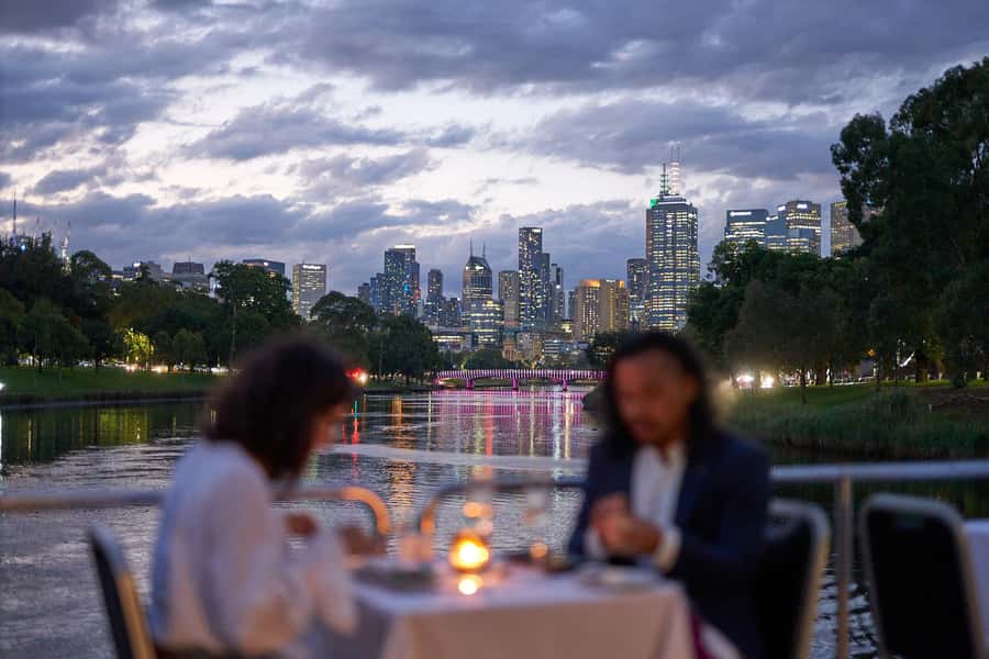Melbourne: 4-Course Dinner Cruise with Drinks - The Yarra River route after dark