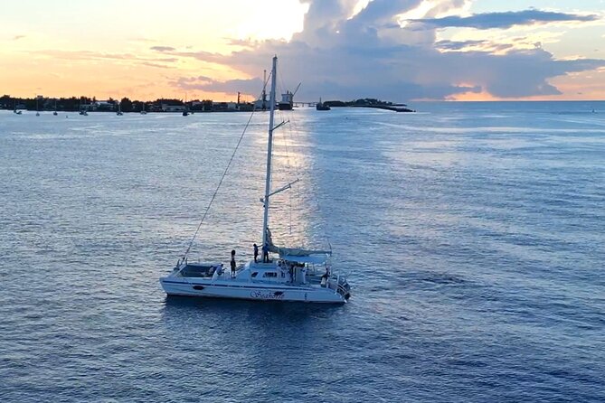 Nassau: Sunset Dinner Cruise - Key Points Before You Book