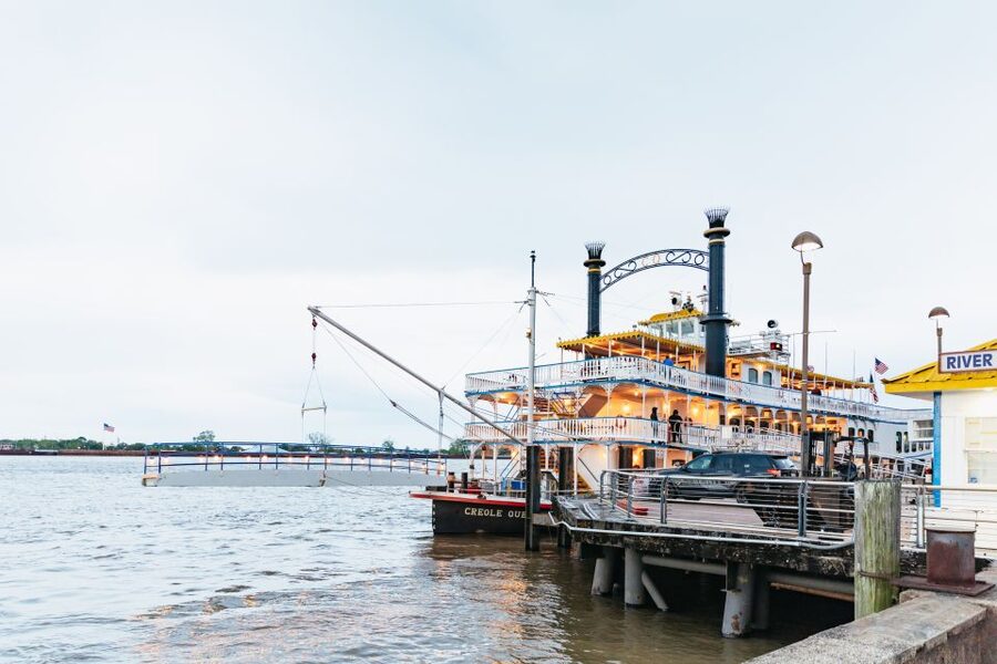 New Orleans: Evening Jazz Boat Cruise with Optional Dinner - Meeting the Creole Queen at Riverwalk