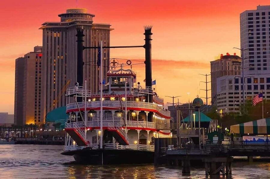 New Orleans: Evening Steamboat Jazz Cruise + Optional Dinner - A two-hour route built around music and city views
