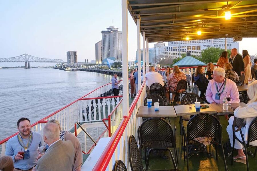 New Orleans: Evening Steamboat Jazz Cruise + Optional Dinner - What the optional Creole buffet includes
