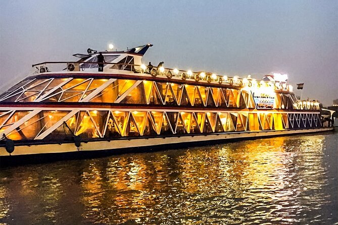 Nile River Dinner Cruise on a Yacht with Open Buffet - Sunset views and the three-hour schedule